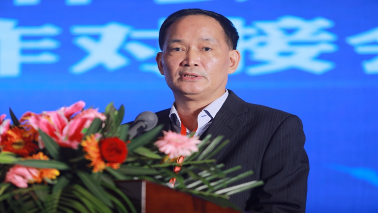 【開放郴州·相約湘臺會】市委副書記、代市長吳巨培為炬神電子點贊，公司董事長楊譓鵬大會發言